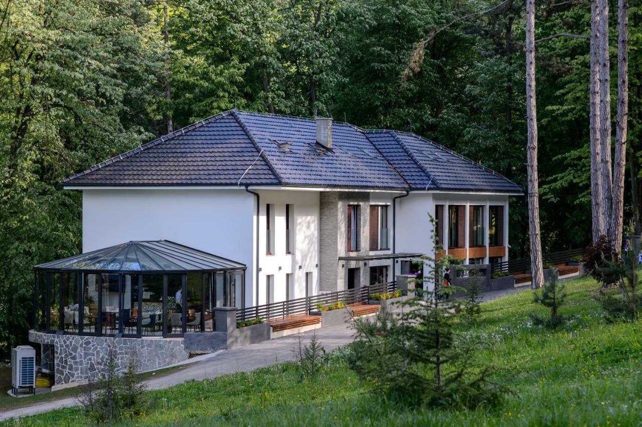 In Park Villa Valjevo Extérieur photo